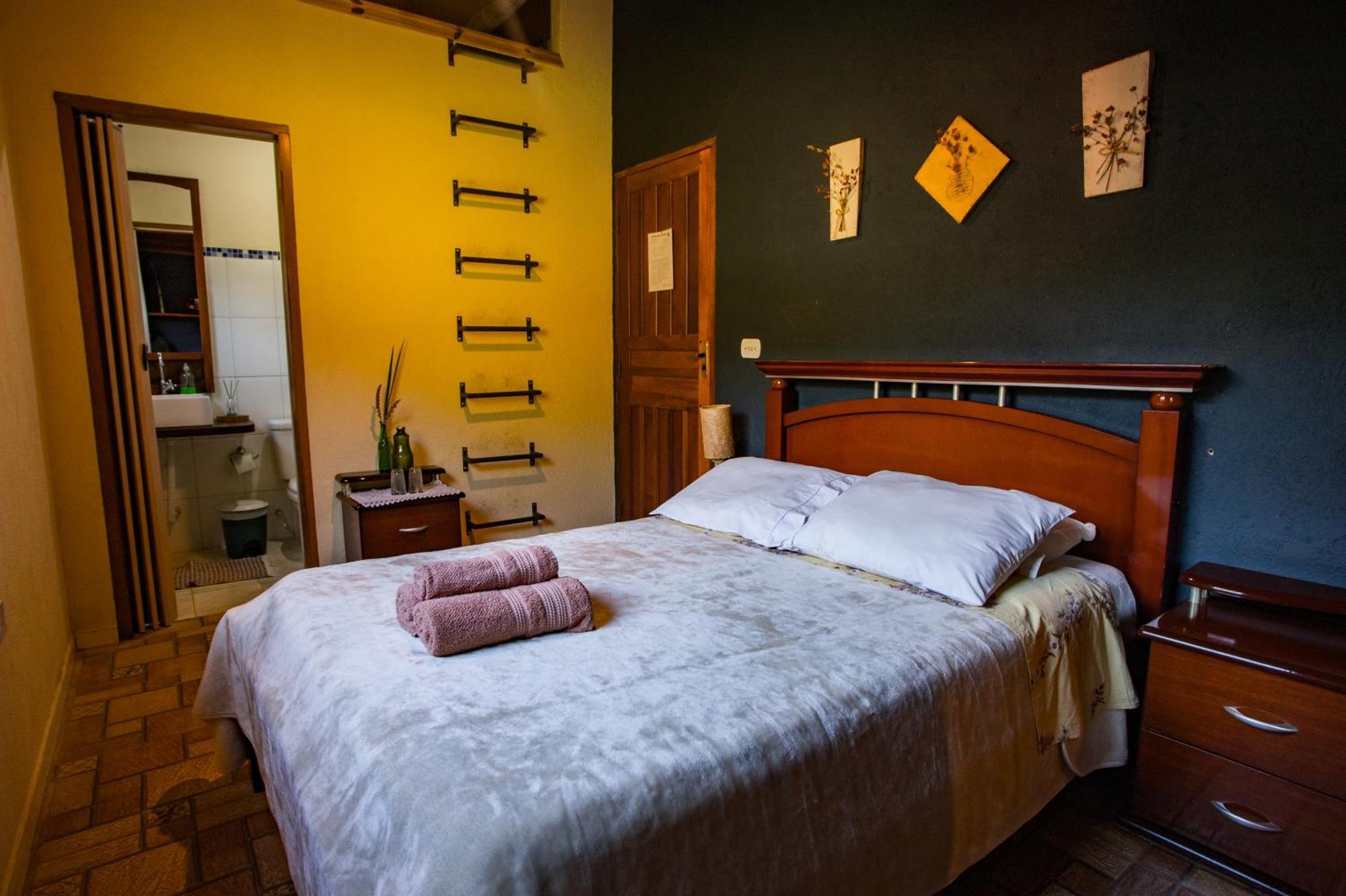 Hospedaria Vida Na Roca São Bento do Sapucaí Pokoj fotografie